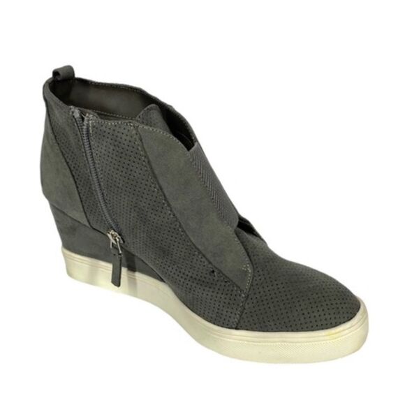 MIA Grey Wedge Bootie Women’s Size 9.5 Medium Pre-Owned - Picture 1 of 10